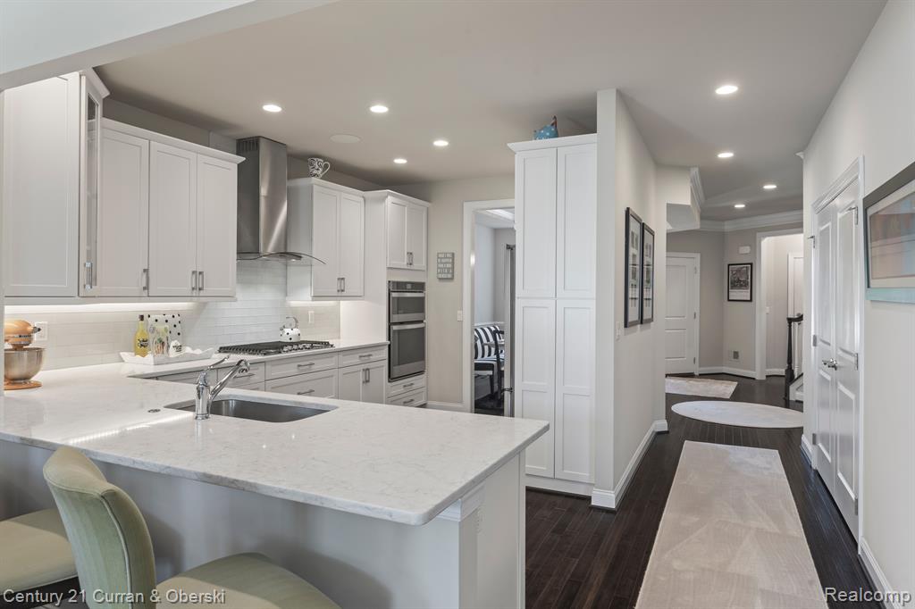 42833 CARDINAL Way, Novi, MI — Photo 13