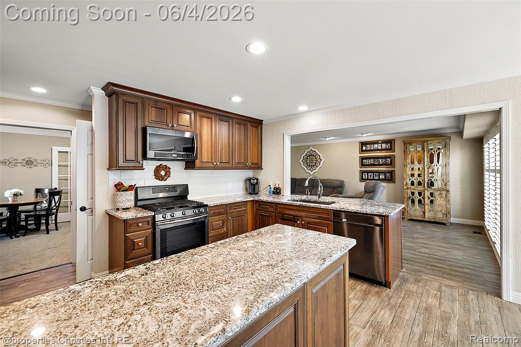 42967 Brookstone Drive, Novi, MI 48377 — Photo 30