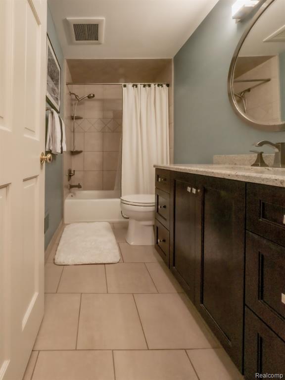 4923 Dusk Drive, Utica, MI 48316 — Photo 22