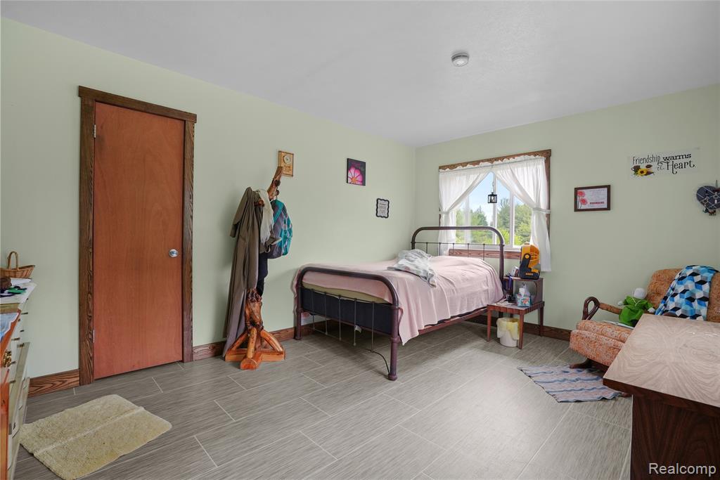 8875 N Lakola Road, Tustin, MI 49688 — Photo 32