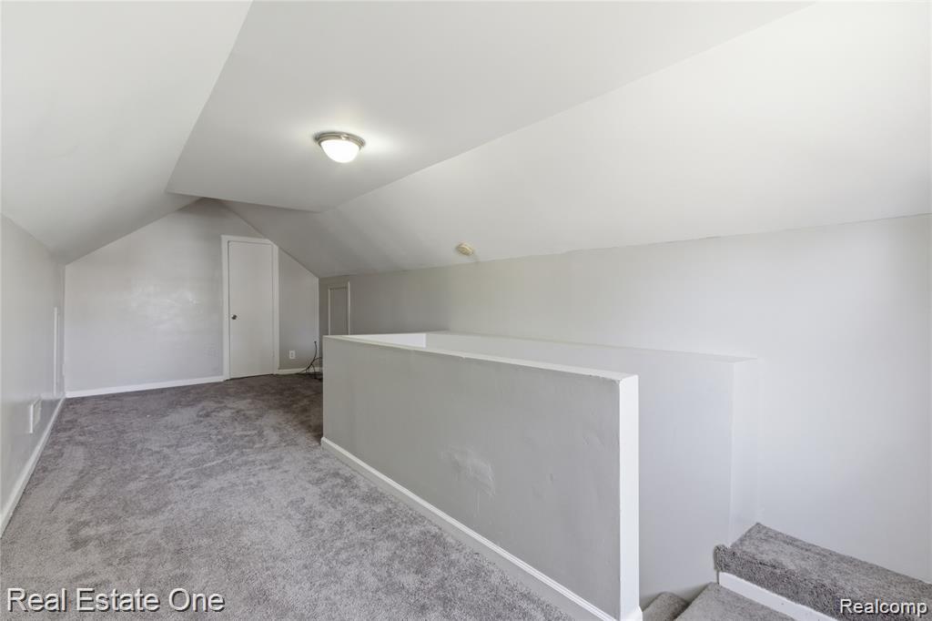 5747 Kingsbury Street, Dearborn Heights, MI 48127 — Photo 11