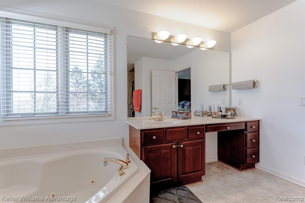 44499 White Pine Circle E, Northville, MI 48168 — Photo 37
