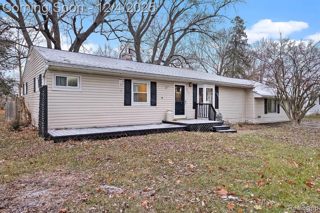 802 Richard Street, Holly, MI 48442 — Photo 4