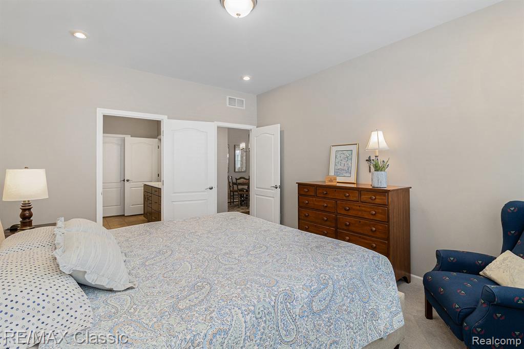 48738 Rockview Road, Novi, MI — Photo 16