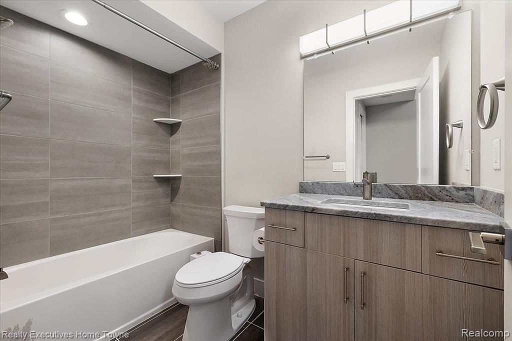 236 Erskine Street Erskine Street Unit 23, Detroit, MI 48201 — Photo 27