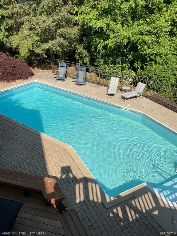 1432 Oakmont Court, Lake Orion, MI 48362 — Photo 25