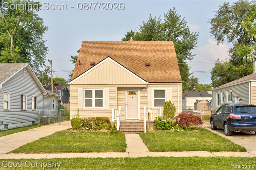 3095 Buckingham Avenue, Berkley, MI 48072