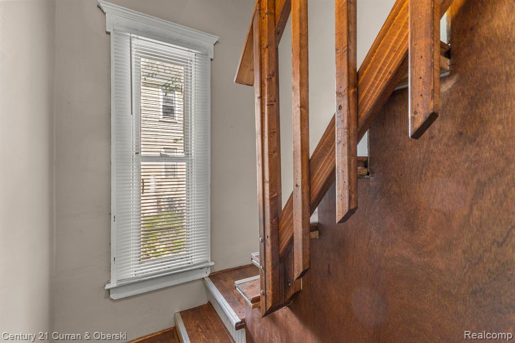 5658 Tarnow Street, Detroit, MI 48210 — Photo 9
