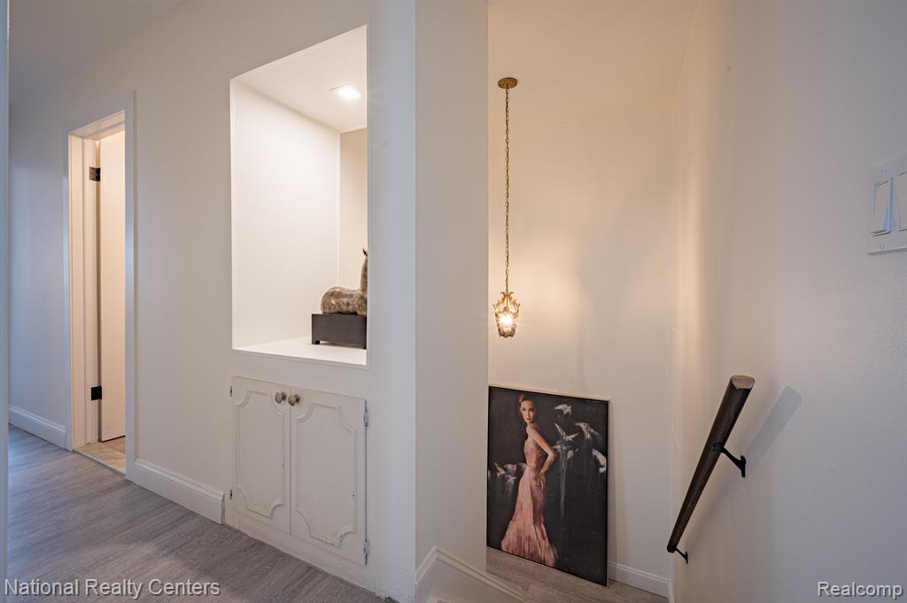 81 STRATFORD Lane, Rochester Hills, MI 48309 — Photo 18
