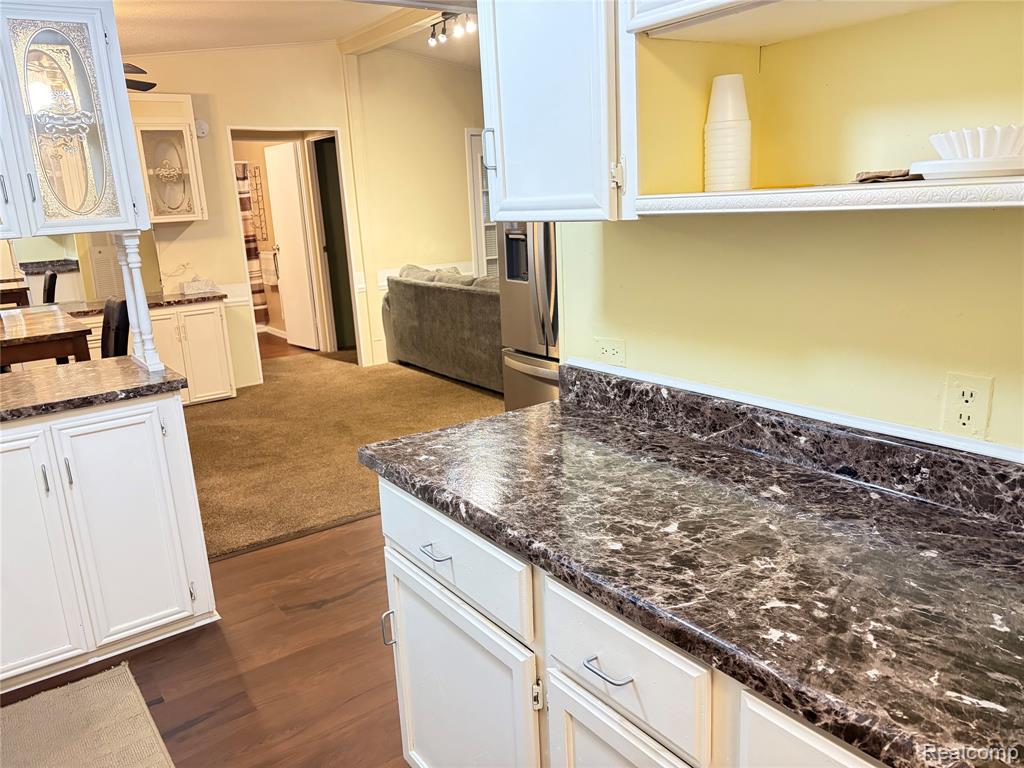 51 Green Valley Rd, Flint, MI 48506 — Photo 10