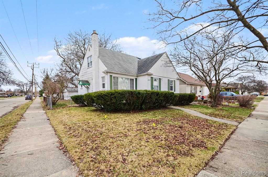 24274 Shakespeare Avenue, Eastpointe, MI 48021 — Photo 4