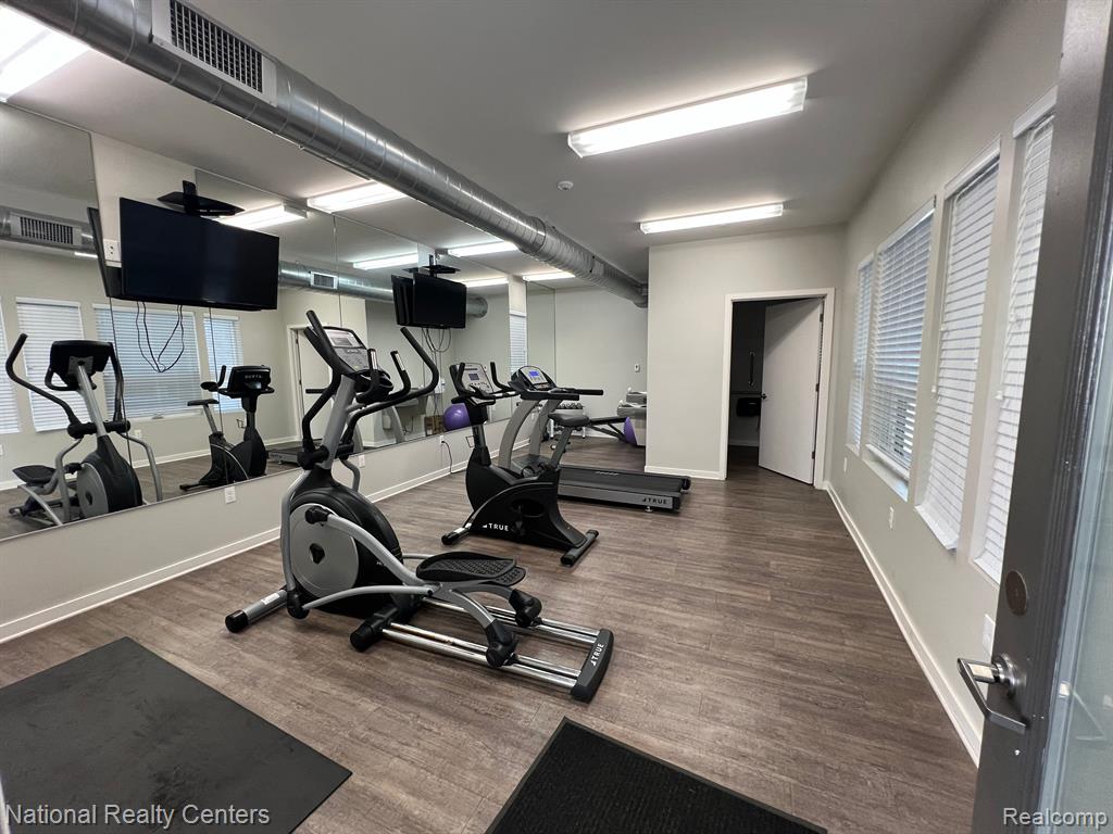 600 Douglas Street NW, 612C, Grand Rapids, MI 49504 — Photo 21