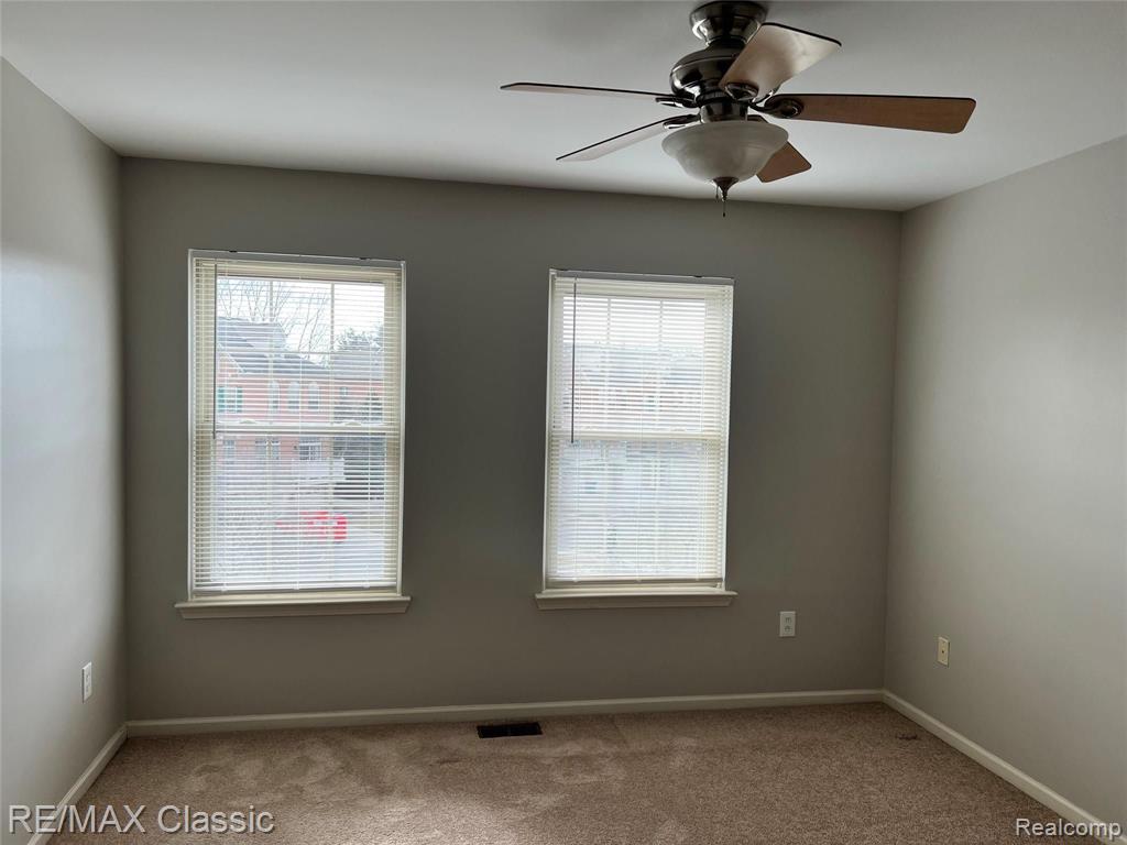 39773 ROCKCREST Circle, Northville, MI — Photo 27