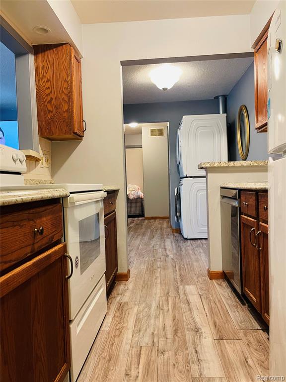 6131 Western Drive, 45, Saginaw, MI 48638 — Photo 11