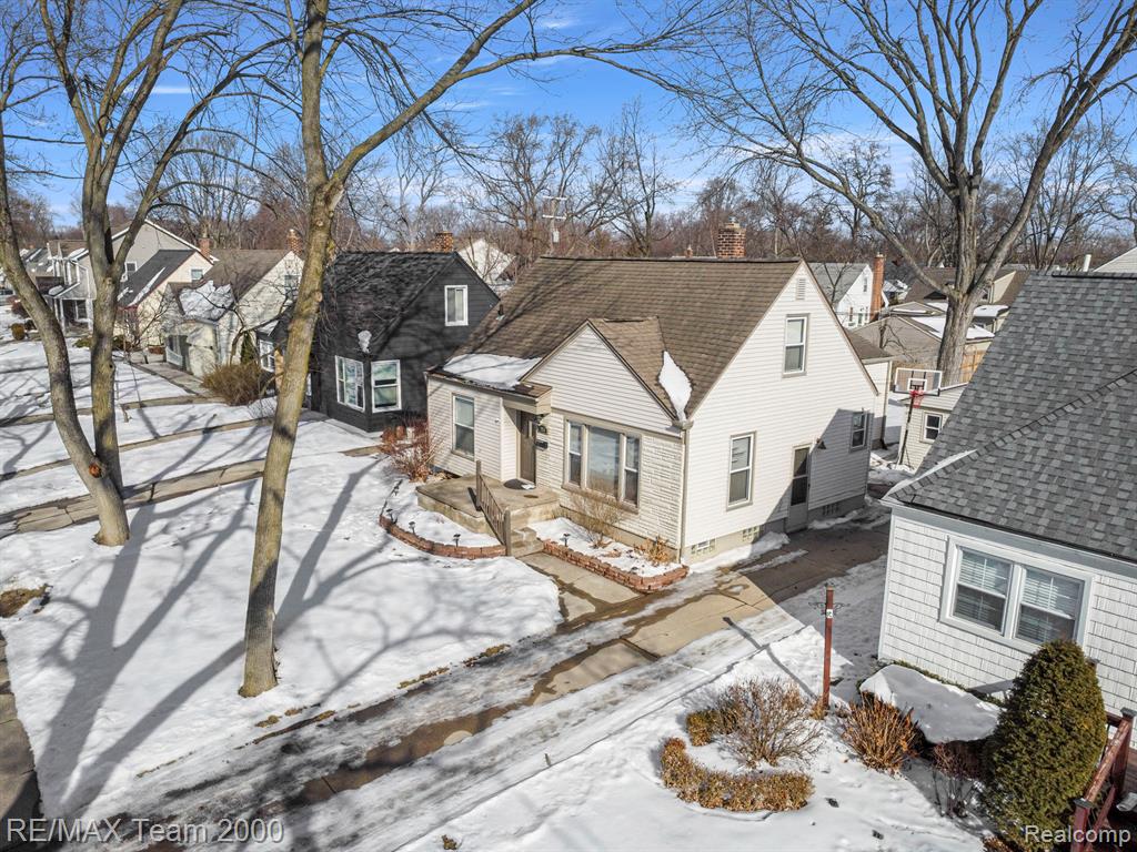 2076 Thomas Avenue, Berkley, MI 48072 — Photo 4