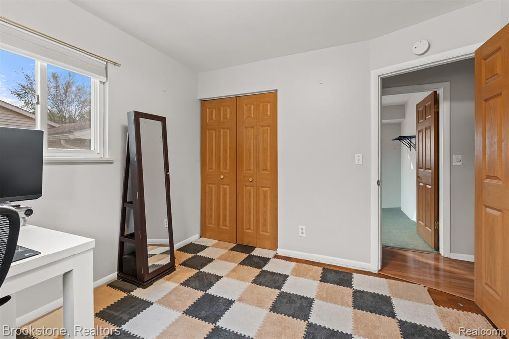 5503 Westchester Drive, Flint, MI 48532 — Photo 15