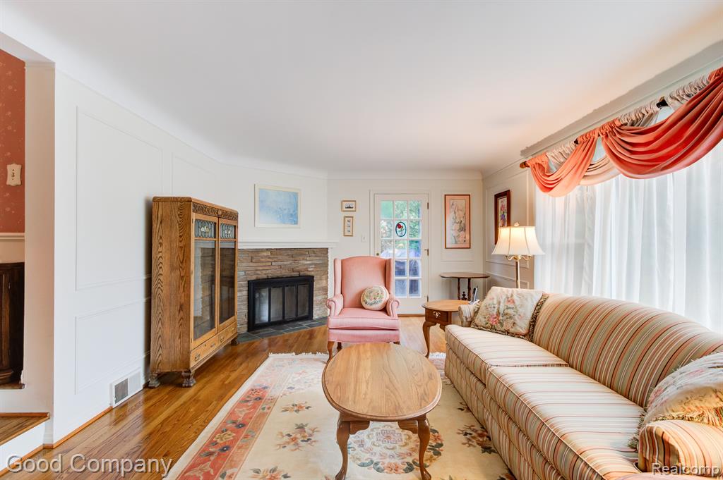 4008 PARKVIEW Drive, Royal Oak, MI 48073 — Photo 12