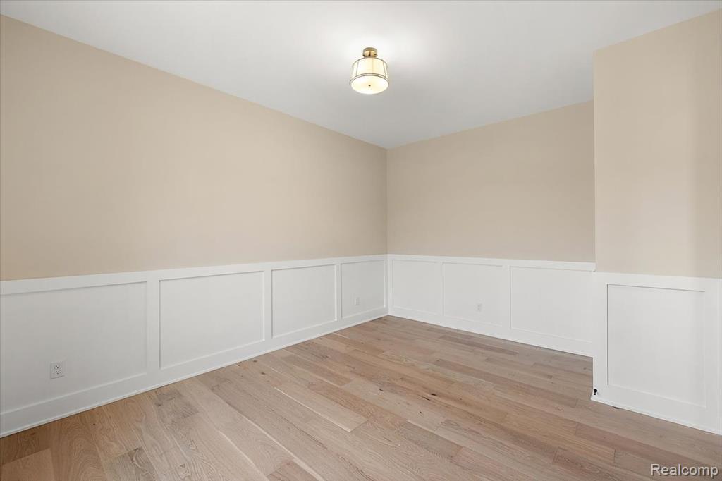 50386 Mistwood Drive, Macomb, MI 48042 — Photo 28