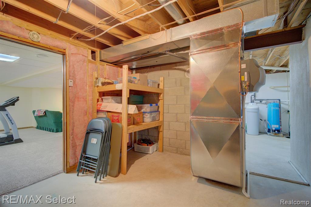 7233 JENNINGS Road, Swartz Creek, MI 48473 — Photo 34