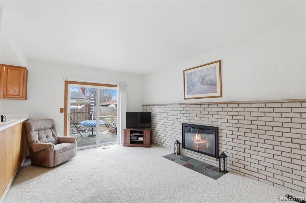 34956 Michele Drive, Romulus, MI 48174 — Photo 8