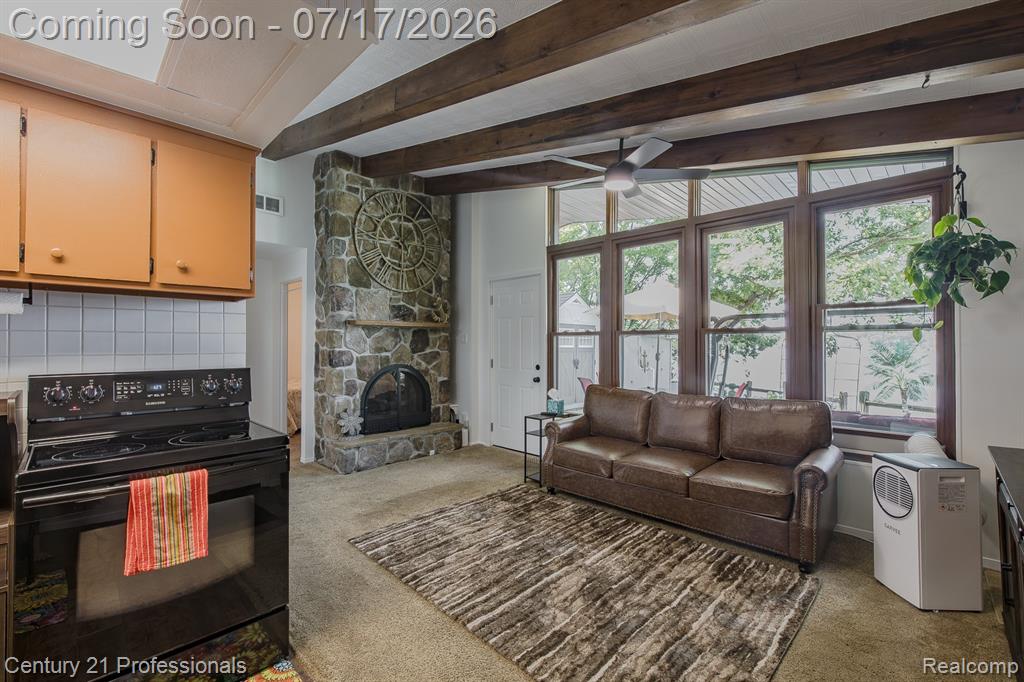 420 Bellevue Avenue, Lake Orion, MI 48362 — Photo 9