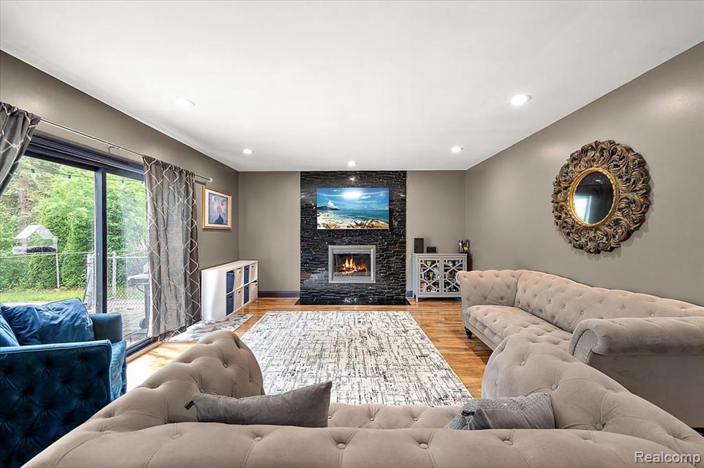 4502 Reilly Drive, Troy, MI 48085 — Photo 16