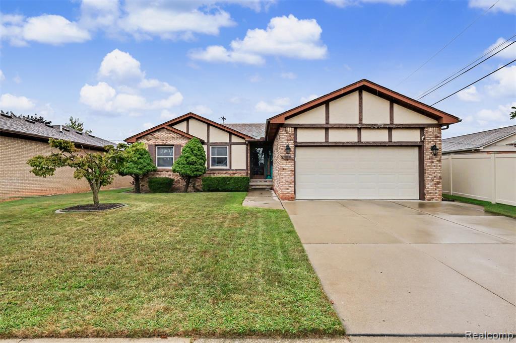 723 6th Street, Wyandotte, MI 48192