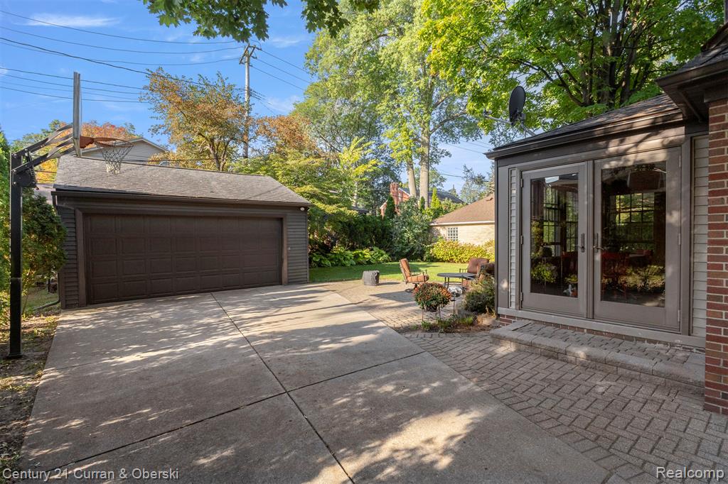830 S Lafayette St Street, Dearborn, MI 48124 — Photo 33