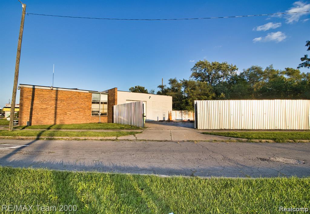 8401 W Chicago, Detroit, MI 48204 — Photo 5