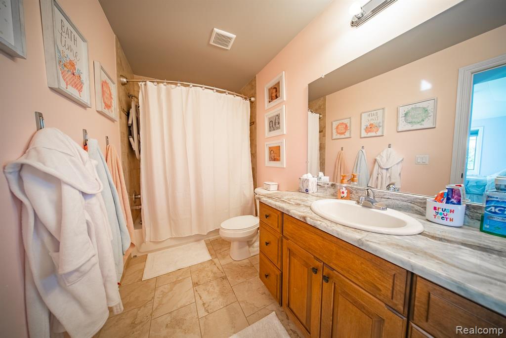 62578 POND Drive, Washington, MI — Photo 48