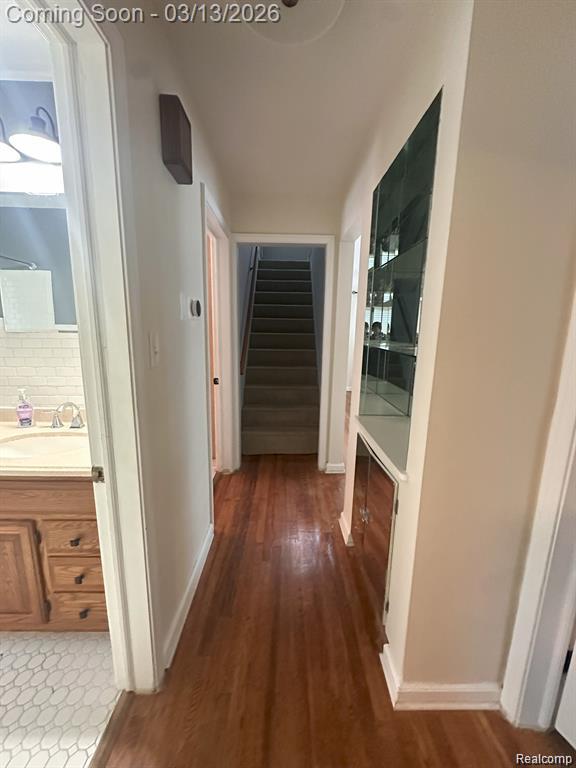 515 S MARIAS Avenue, Clawson, MI — Photo 22