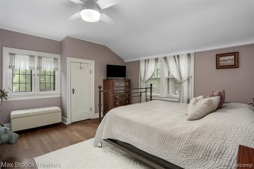 454 W Oakridge Street, Ferndale, MI 48220 — Photo 20