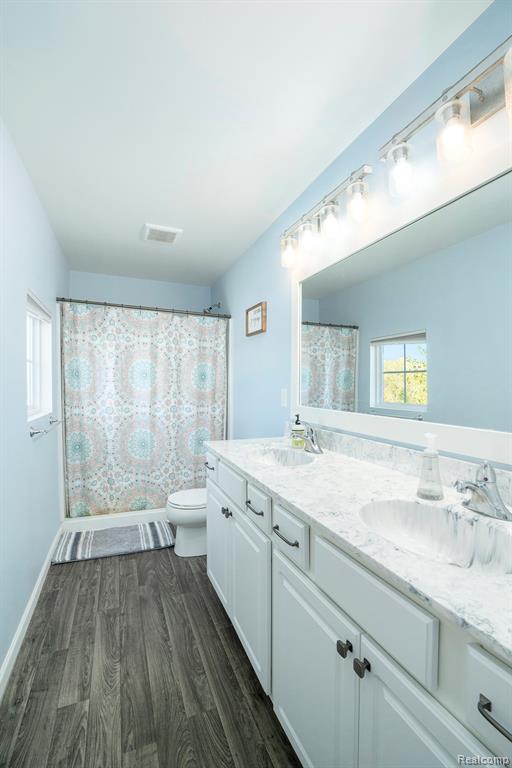 16471 Bedington Drive, Linden, MI 48451 — Photo 8