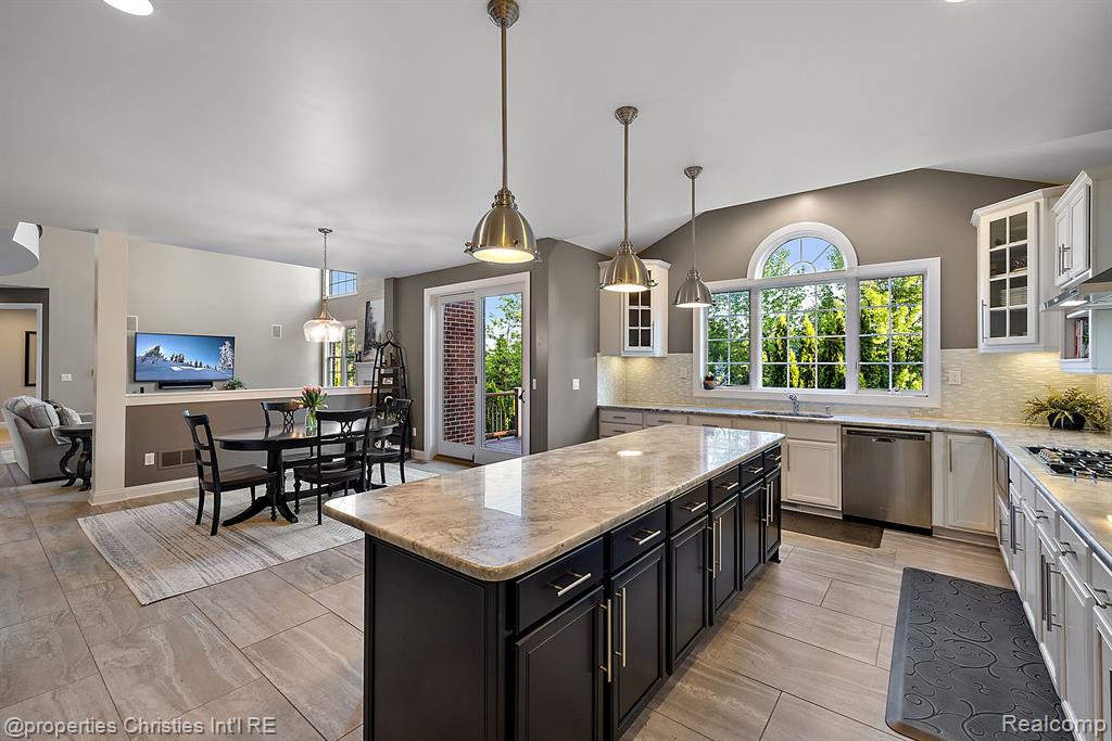50505 BRIAR RIDGE Lane, Northville, MI 48168 — Photo 10