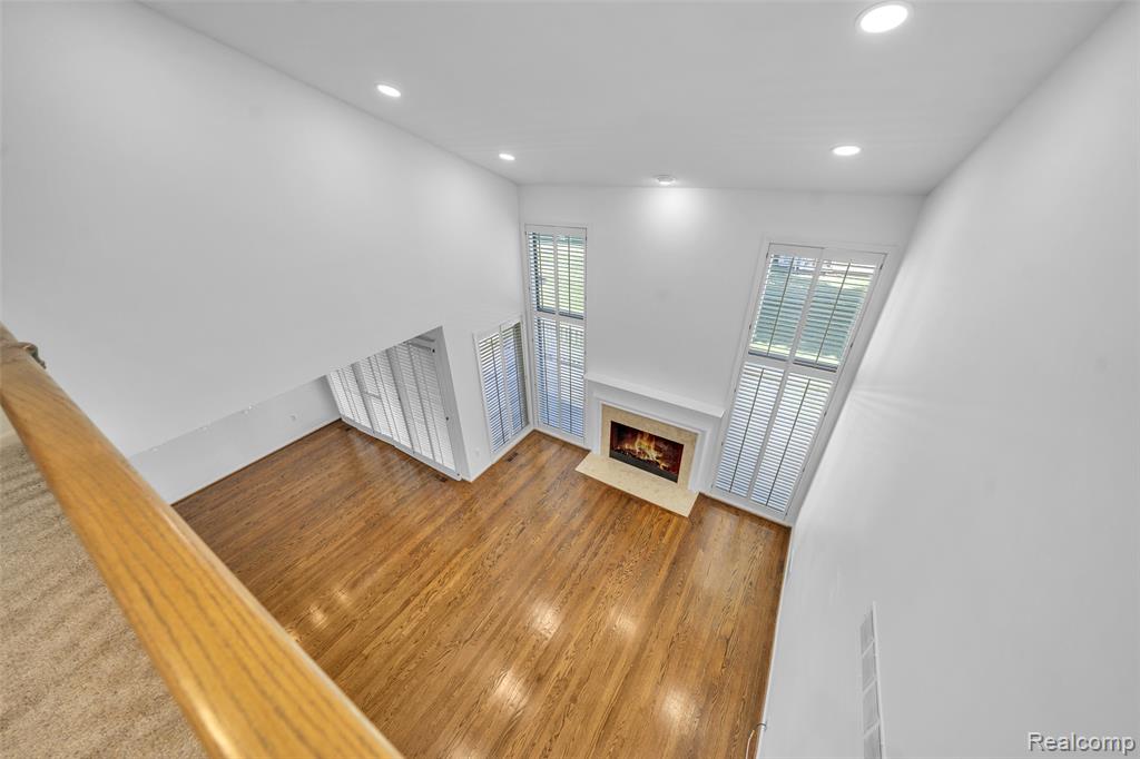881 Tartan Trail, Bloomfield Hills, MI 48304 — Photo 20