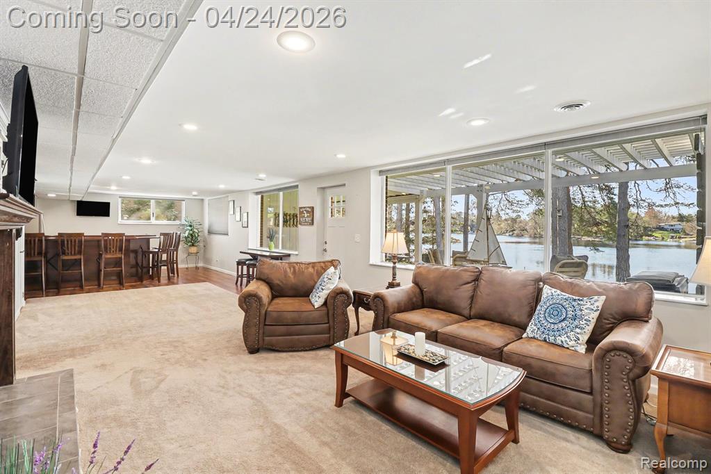 1085 Abseguami Trail, Lake Orion, MI 48362 — Photo 24