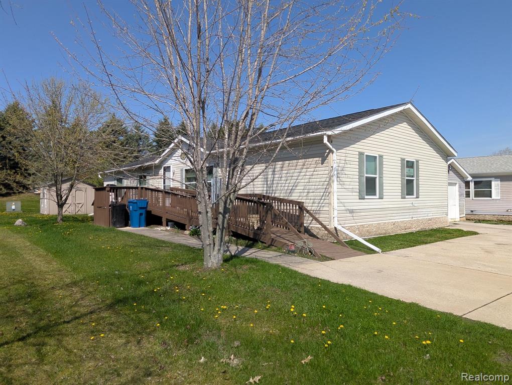 7 Brookfield, Swartz Creek, MI 48473 — Photo 24