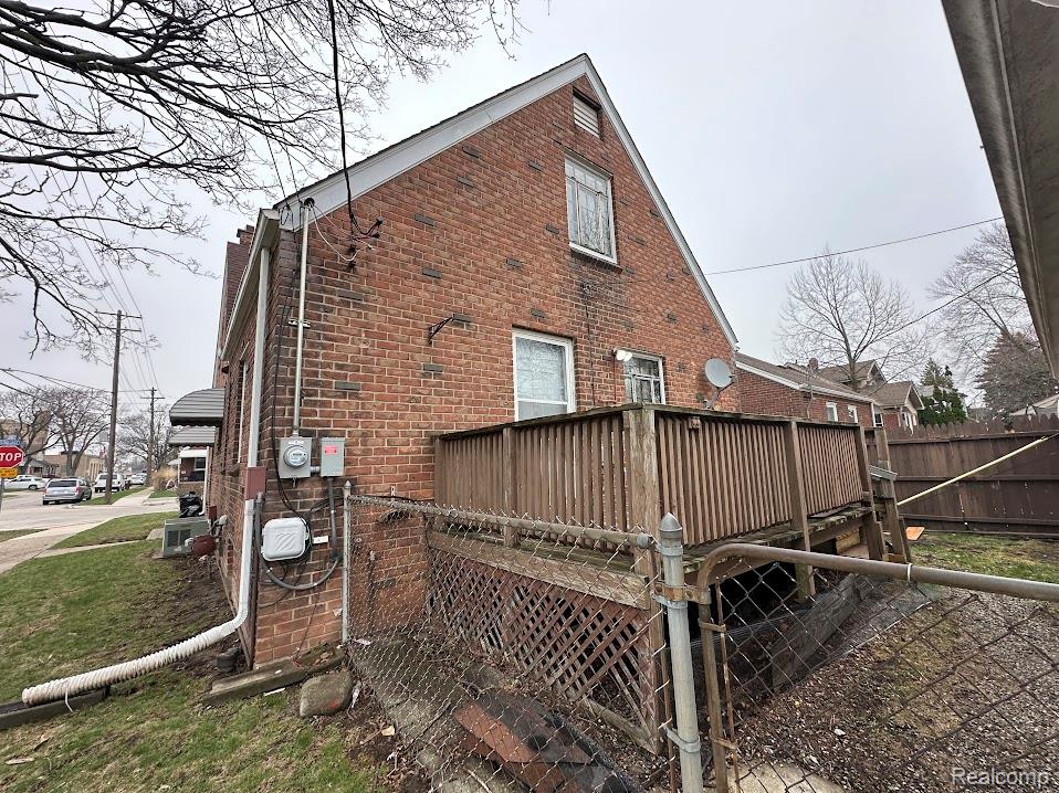 7502 Coolidge, Center Line, MI 48015 — Photo 27