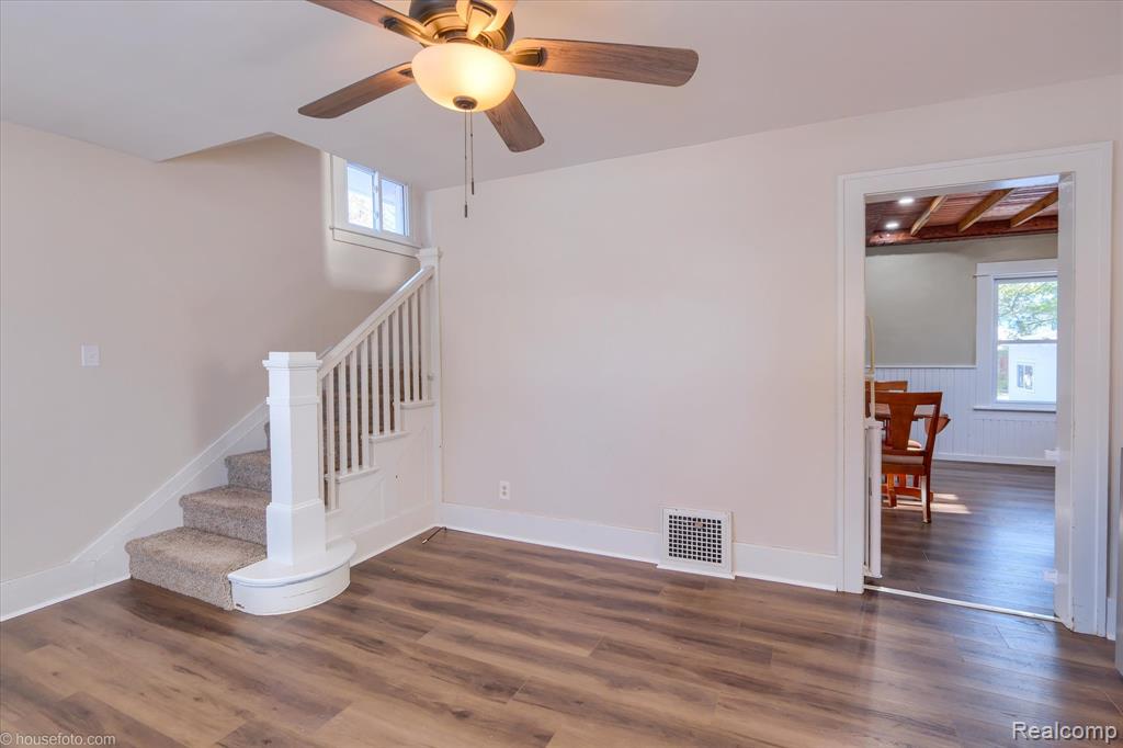 285 Dirgo Street, Imlay City, MI 48444 — Photo 15