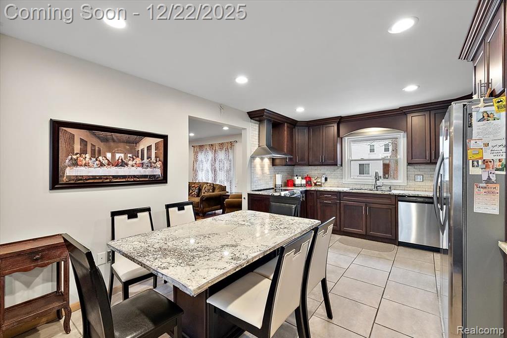 4250 Greenstown Drive, West Bloomfield, MI 48323 — Photo 23