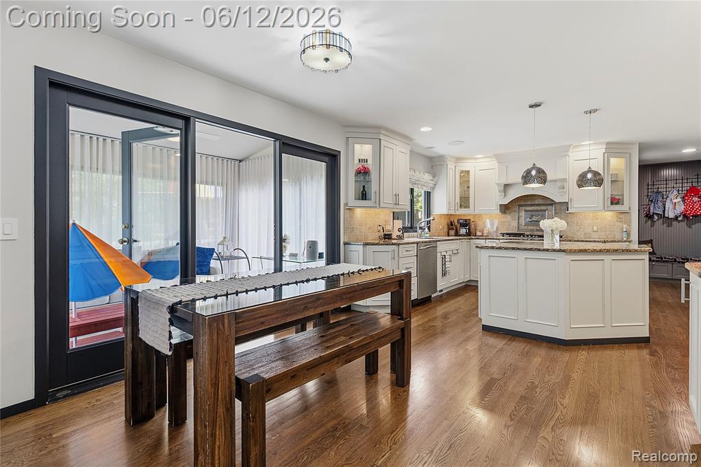 4057 Fox Lake Drive, Bloomfield Hills, MI 48302 — Photo 14