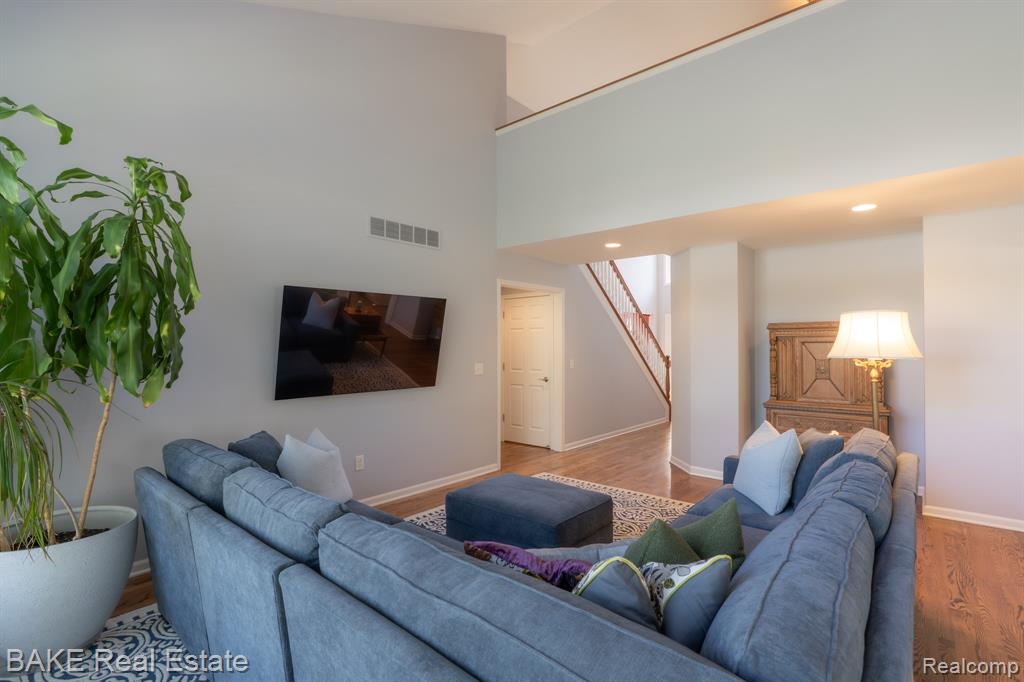 43576 Abbey Circle, Canton, MI 48187 — Photo 10