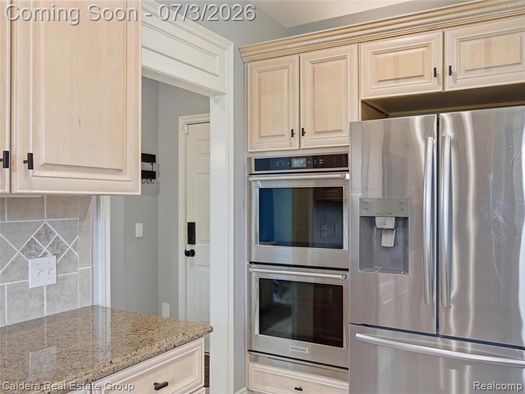 56015 Parkview Drive, Utica, MI 48316 — Photo 39
