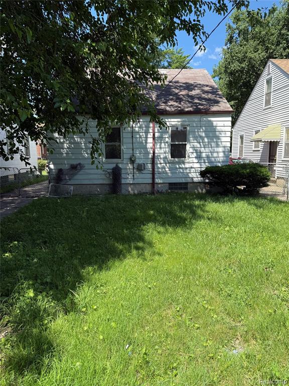 18824 Helen Street, Detroit, MI 48234 — Photo 13