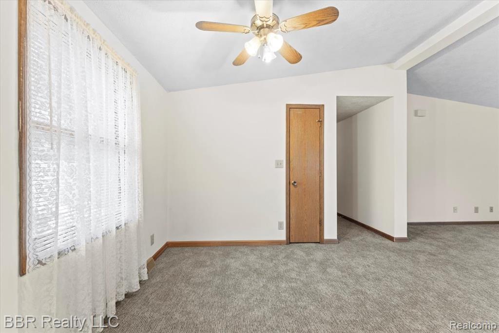 417 St. Joseph Street, Trenton, MI 48183 — Photo 8