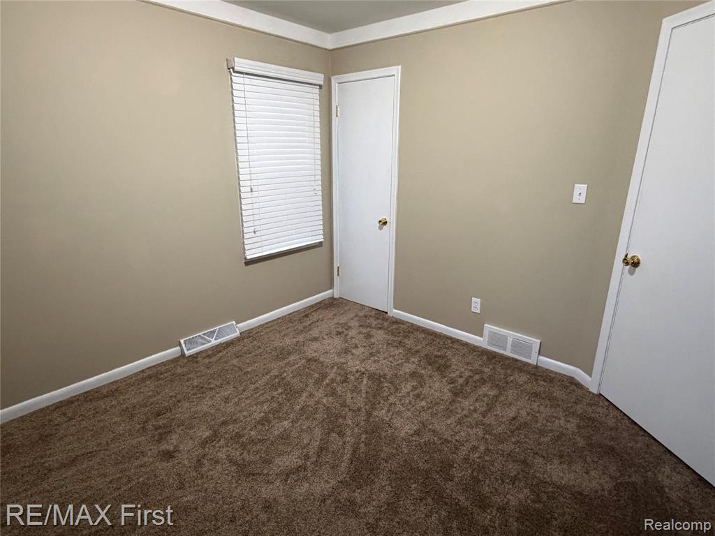 8642 Lozier Avenue, Warren, MI 48089 — Photo 14