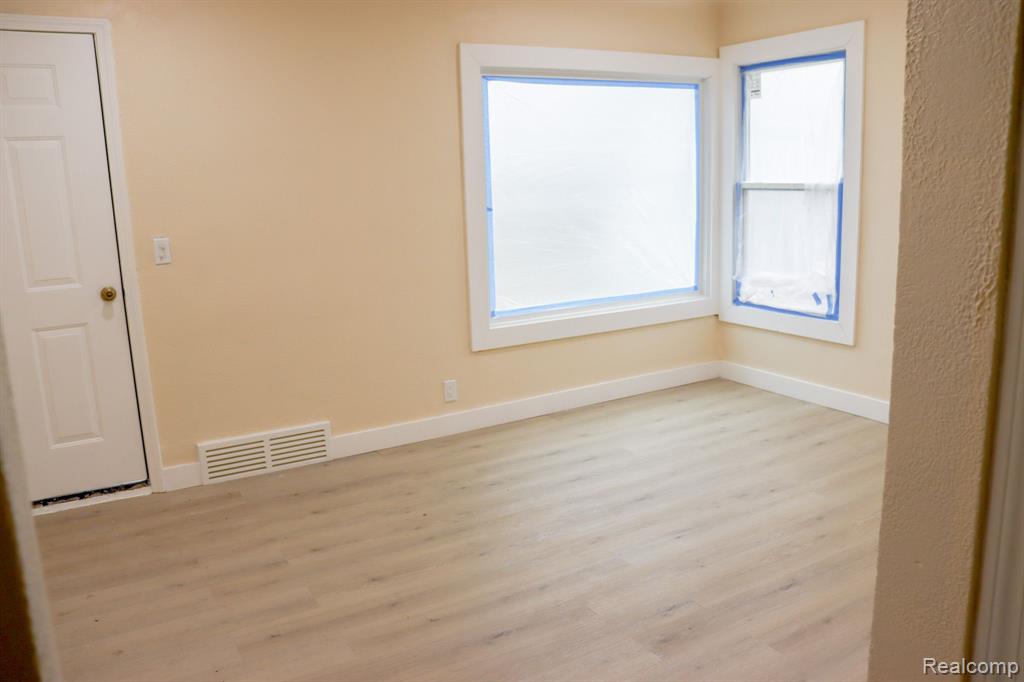 1338 HELEN Street, Inkster, MI 48141 — Photo 7