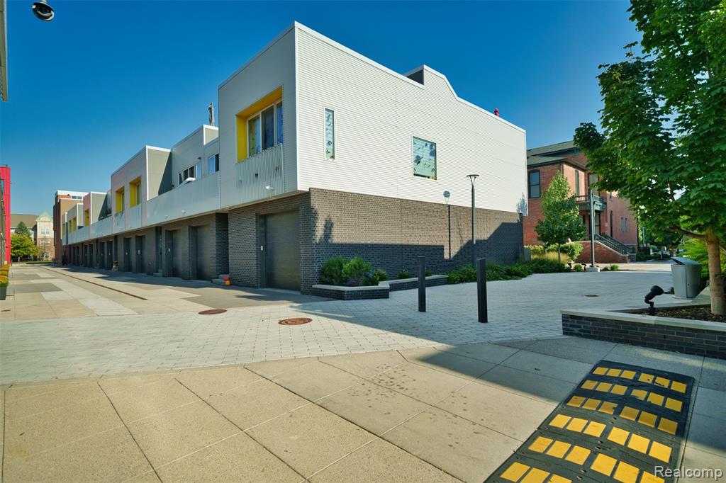 2835 Brush Street, Detroit, MI 48201 — front exterior
