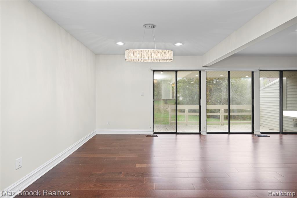 5324 Fairway Court, West Bloomfield, MI 48323 — Photo 21