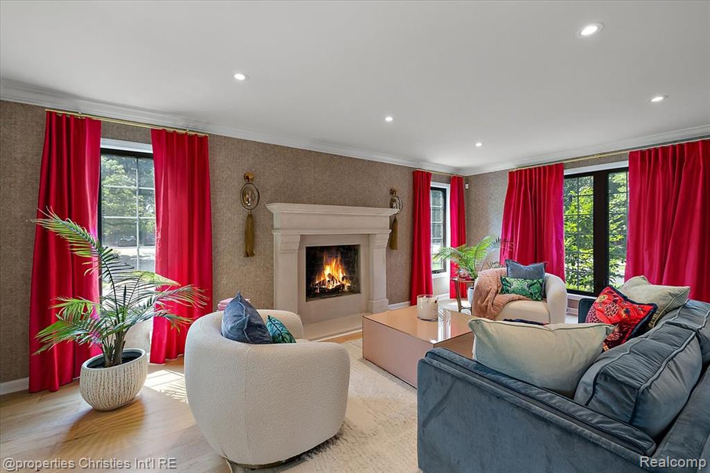 706 Great Oaks Drive, Bloomfield Hills, MI 48304 — Photo 22